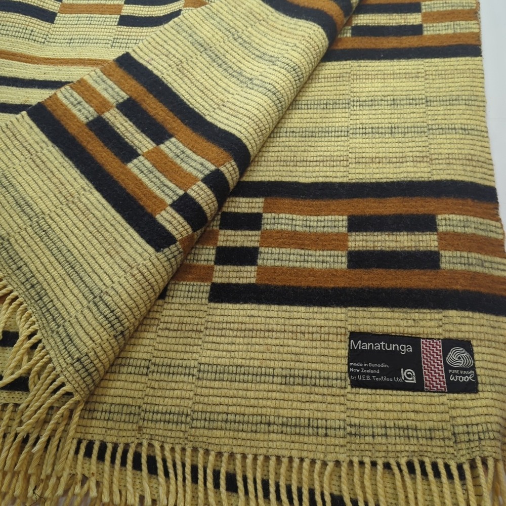 RARE Manatunga Rug New Zealand 100% Virgin Wool Tan & Brown Atomic Geometric Vtg